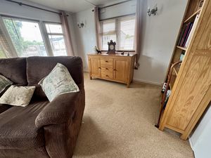 Lounge- click for photo gallery